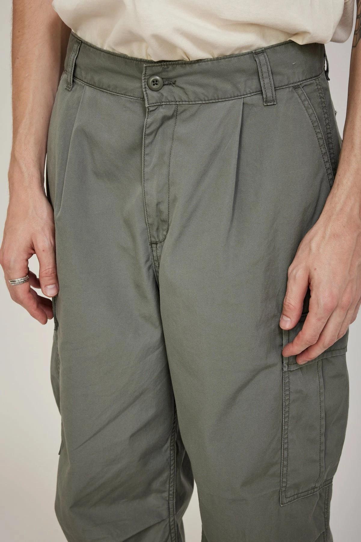 Cole Cargo Pant Thyme Stone Wash - Image 5