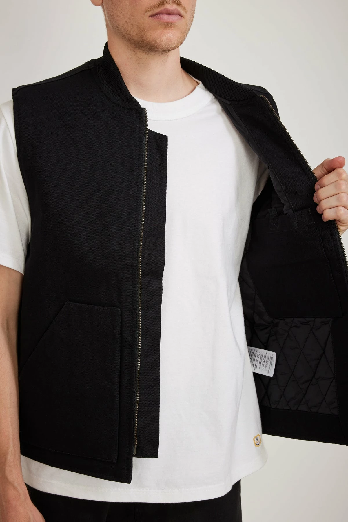 Classic Vest Black - Image 5