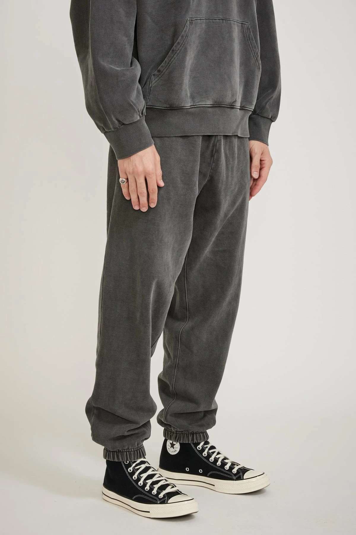Vista Sweat Pant Vulcan - Image 3