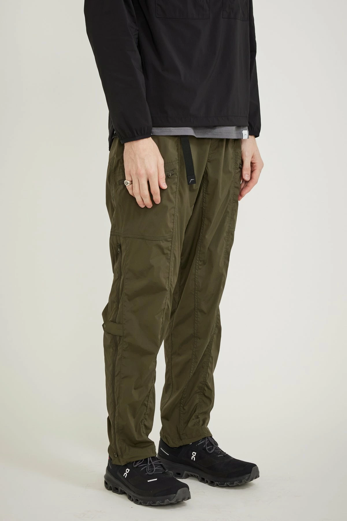 Cargo Vent Pants Army Green - Image 3