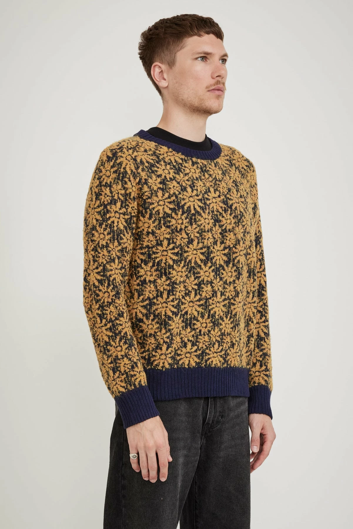 Floral Alpaca Crewneck Yellow - Image 3