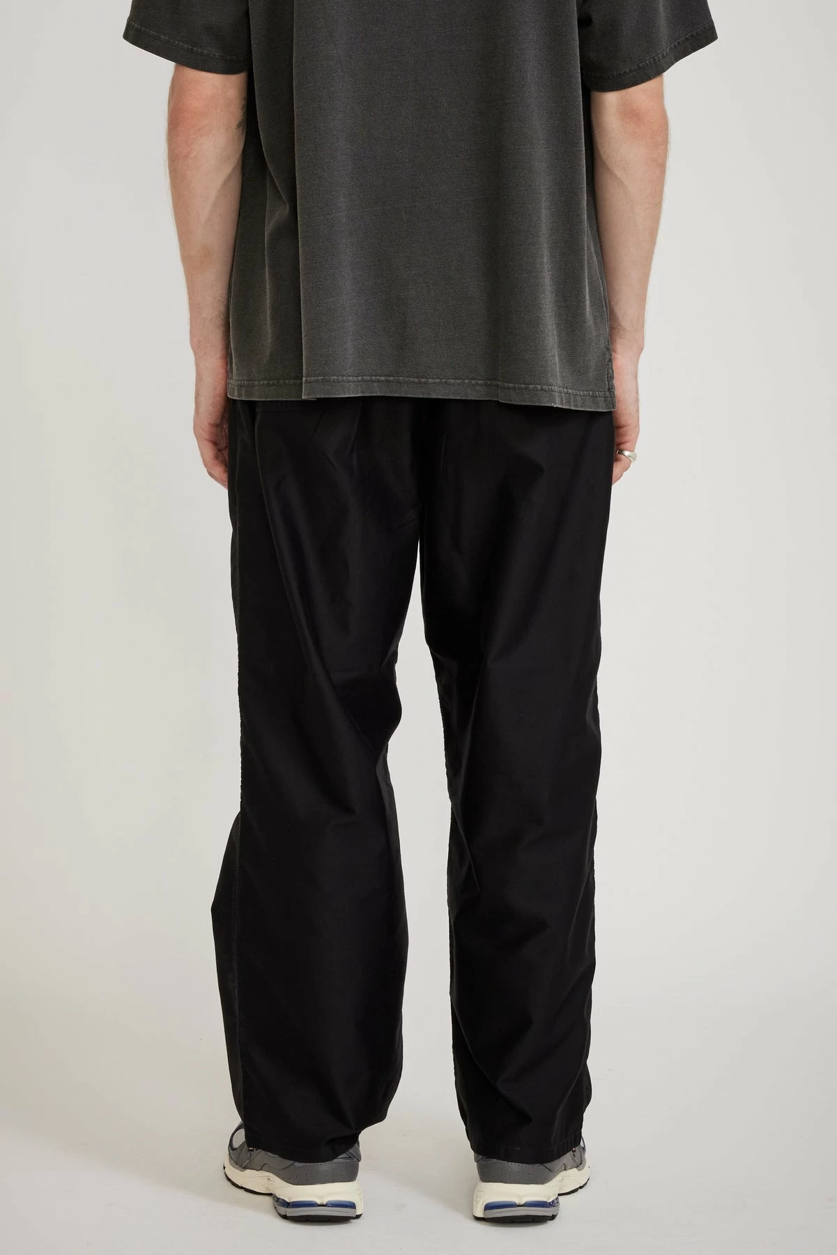 One Tack Pants Black - Image 4