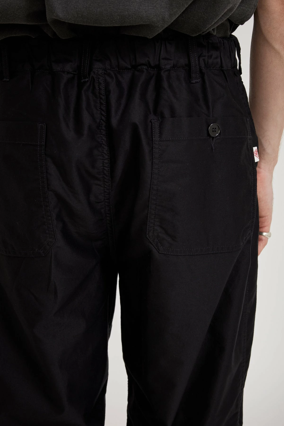 One Tack Pants Black - Image 6