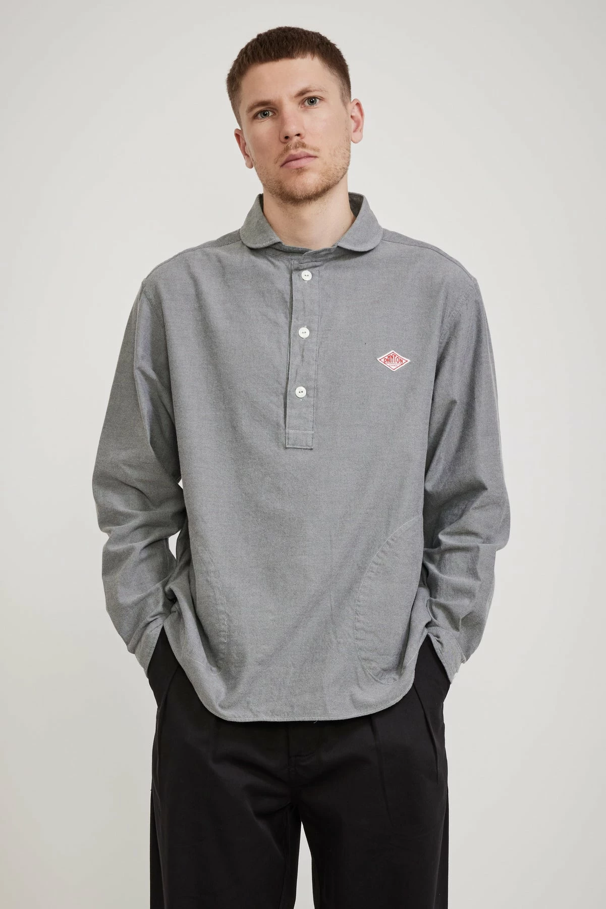 Round Collar Pullover Shirt Grey Chambray