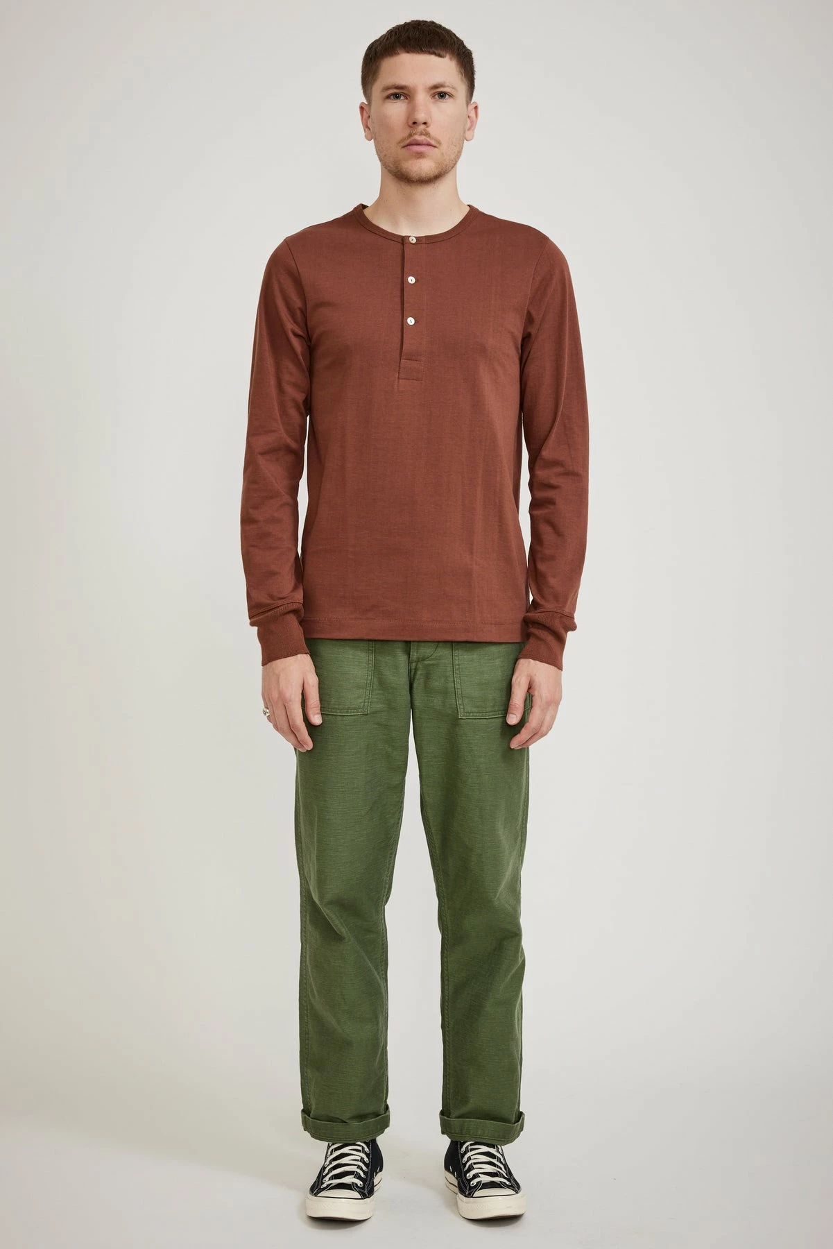 206 Loopwheeled Classic Fit L/S Henley Tan - Image 2