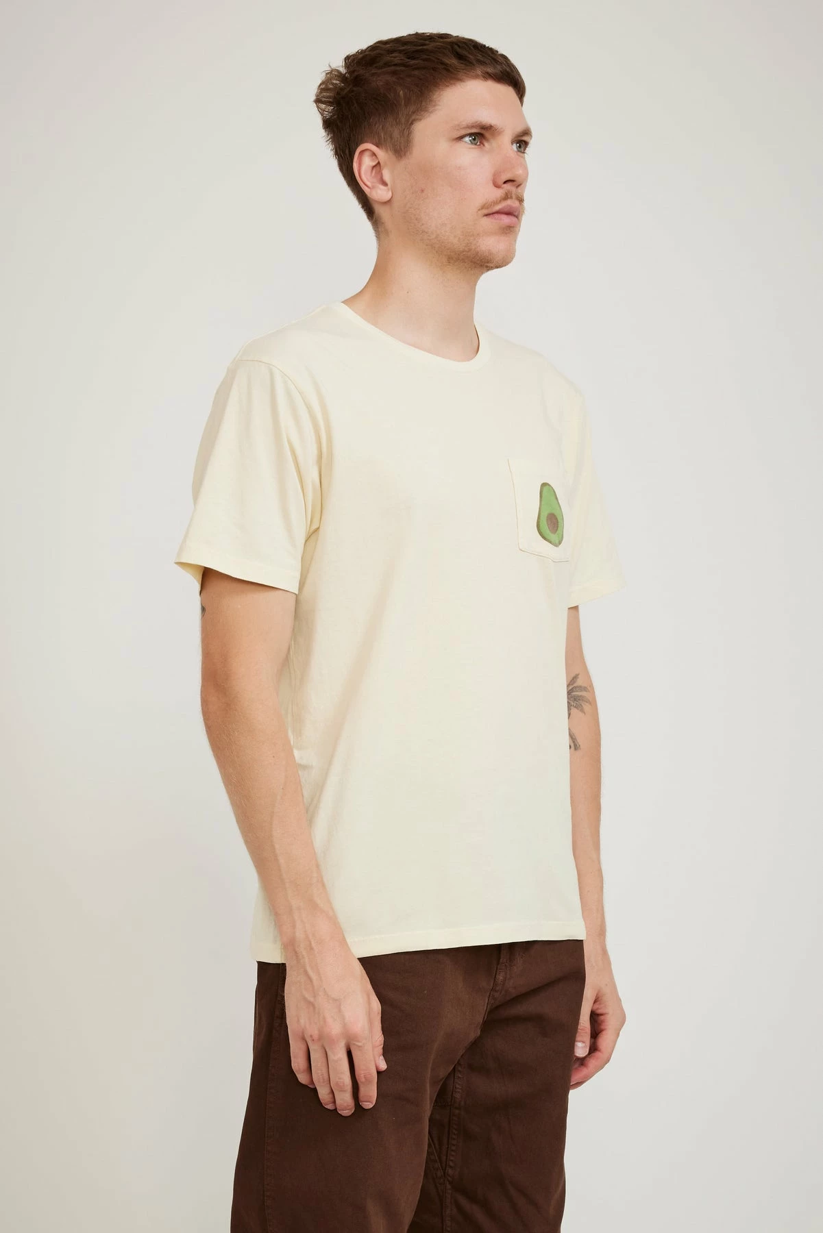 Avocado Pocket Tee Super Natural - Image 3