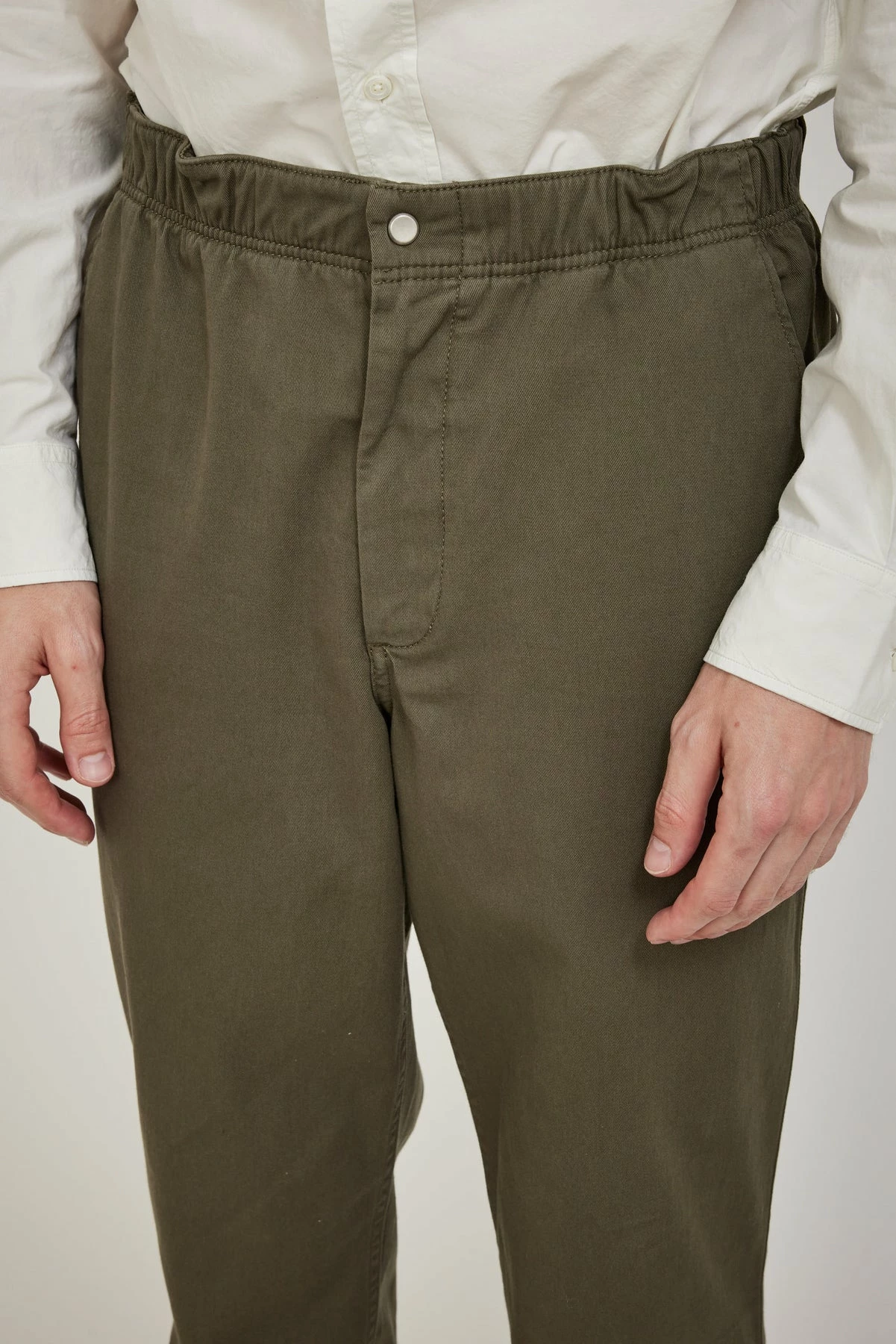 Ezra Light Stretch Pants Ivy Green - Image 5