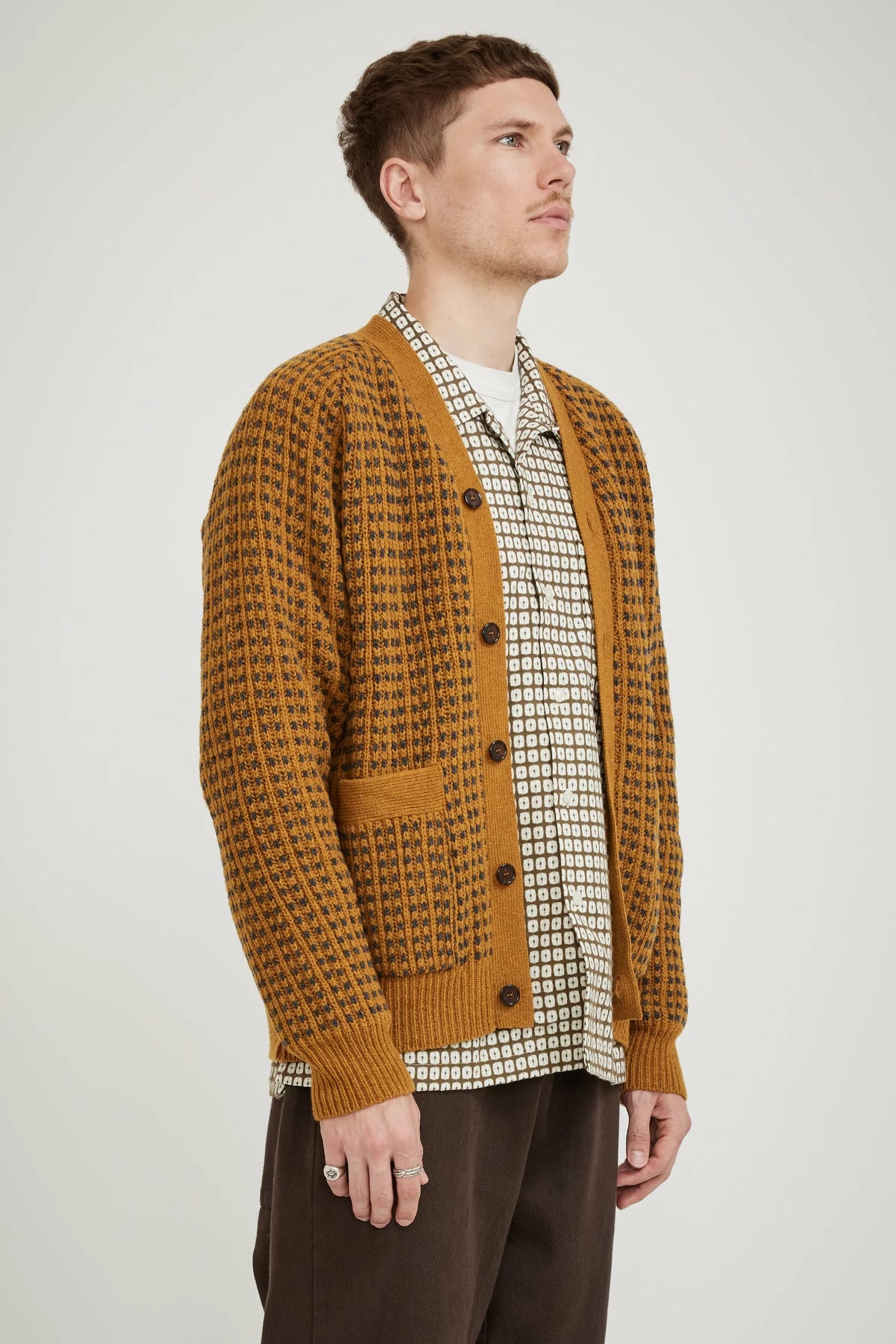 Vince Cardigan Italian Wool Cumin/Grey - Image 3